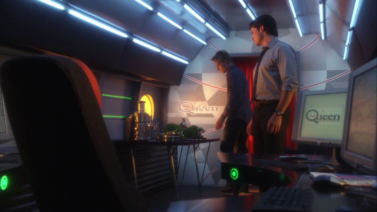 807Smallville1247.jpg