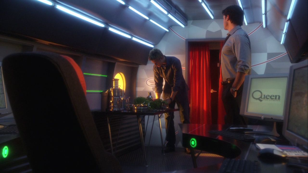 807Smallville1248.jpg