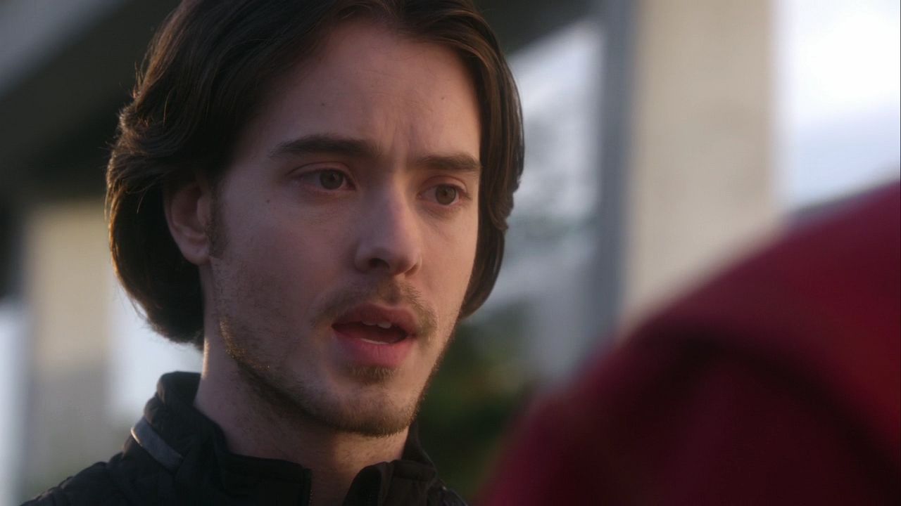 811Smallville0401.jpg