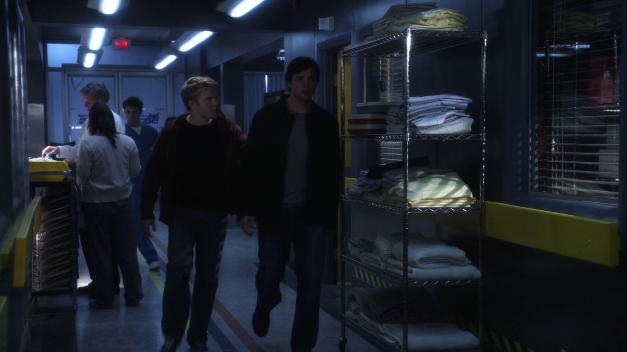 812Smallville0701.jpg
