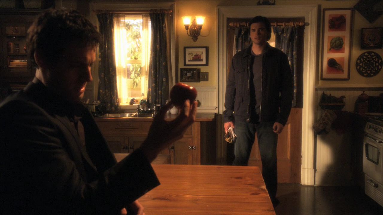 910Smallville0206.jpg