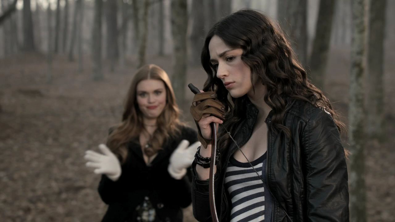 110TeenWolf0611.jpg