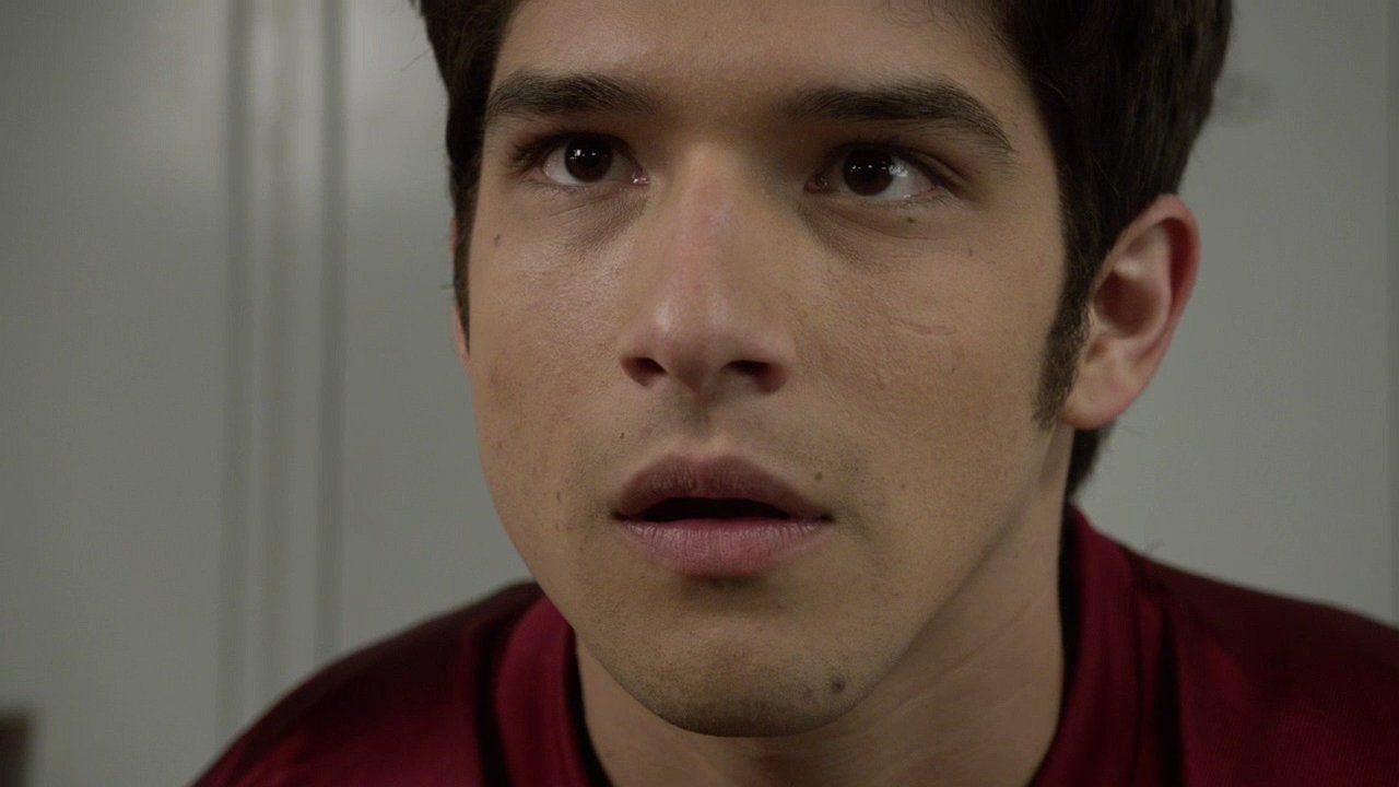 Песня волчонок маршал. Мэтт волчонок. Фрагменты из волчонка. Александр маршал волчонок. Ноэль и волчонок.