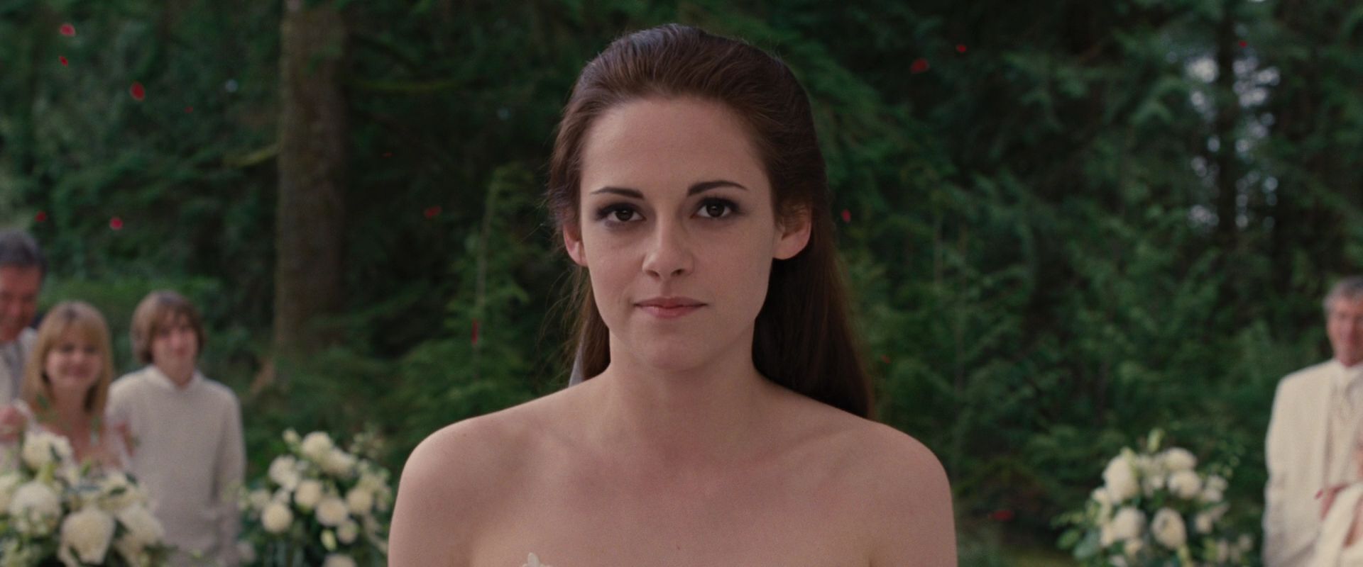 BreakingDawnPt1-0323.jpg