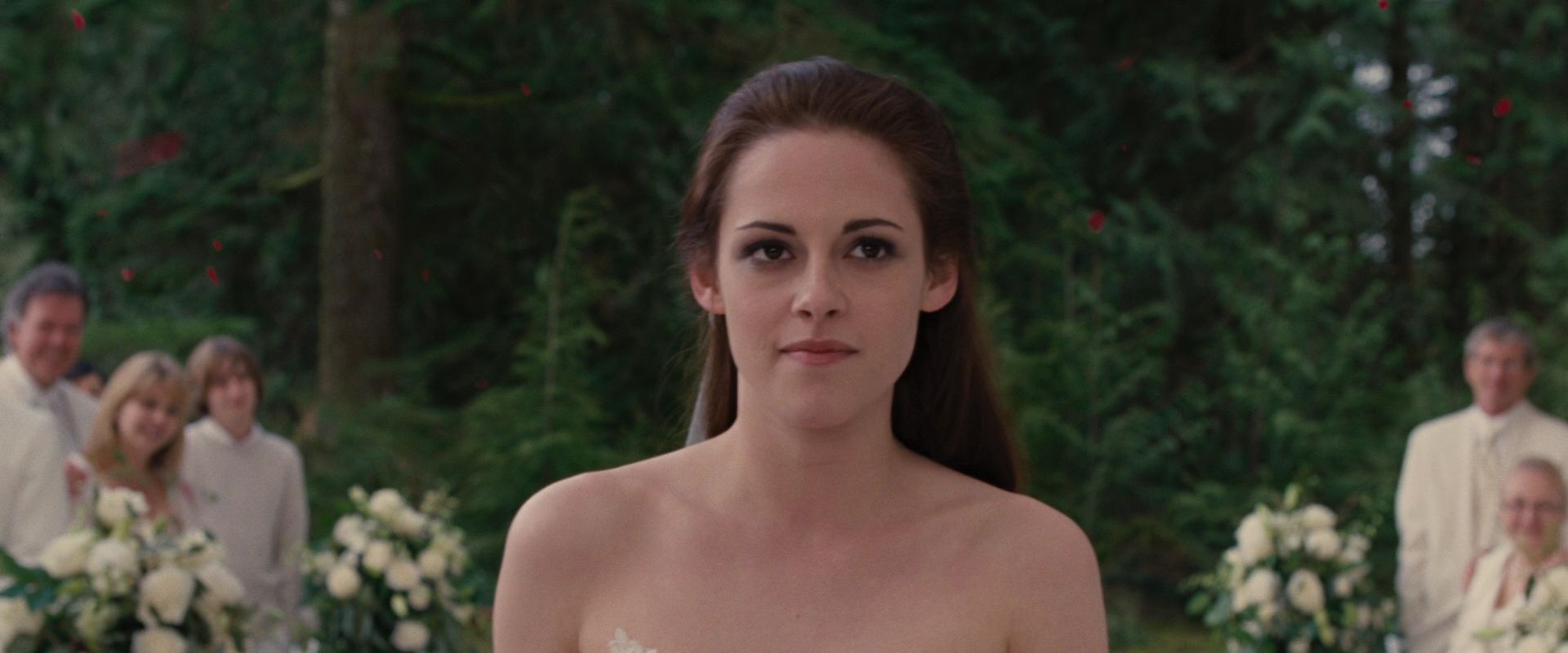 BreakingDawnPt1-0324.jpg