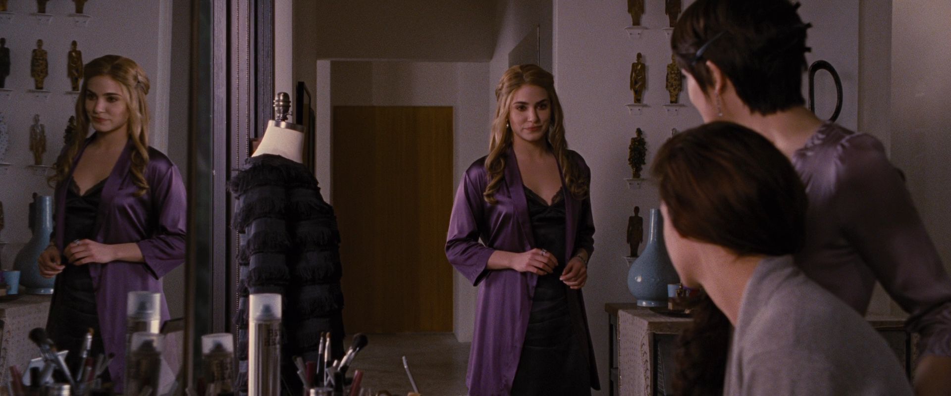 BreakingDawnPt1-0374.jpg