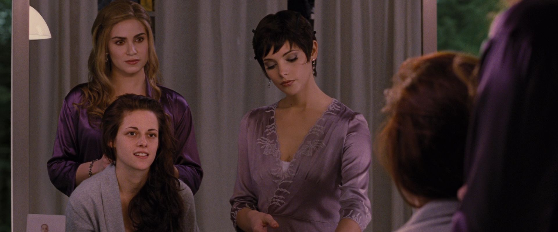 BreakingDawnPt1-0379.jpg
