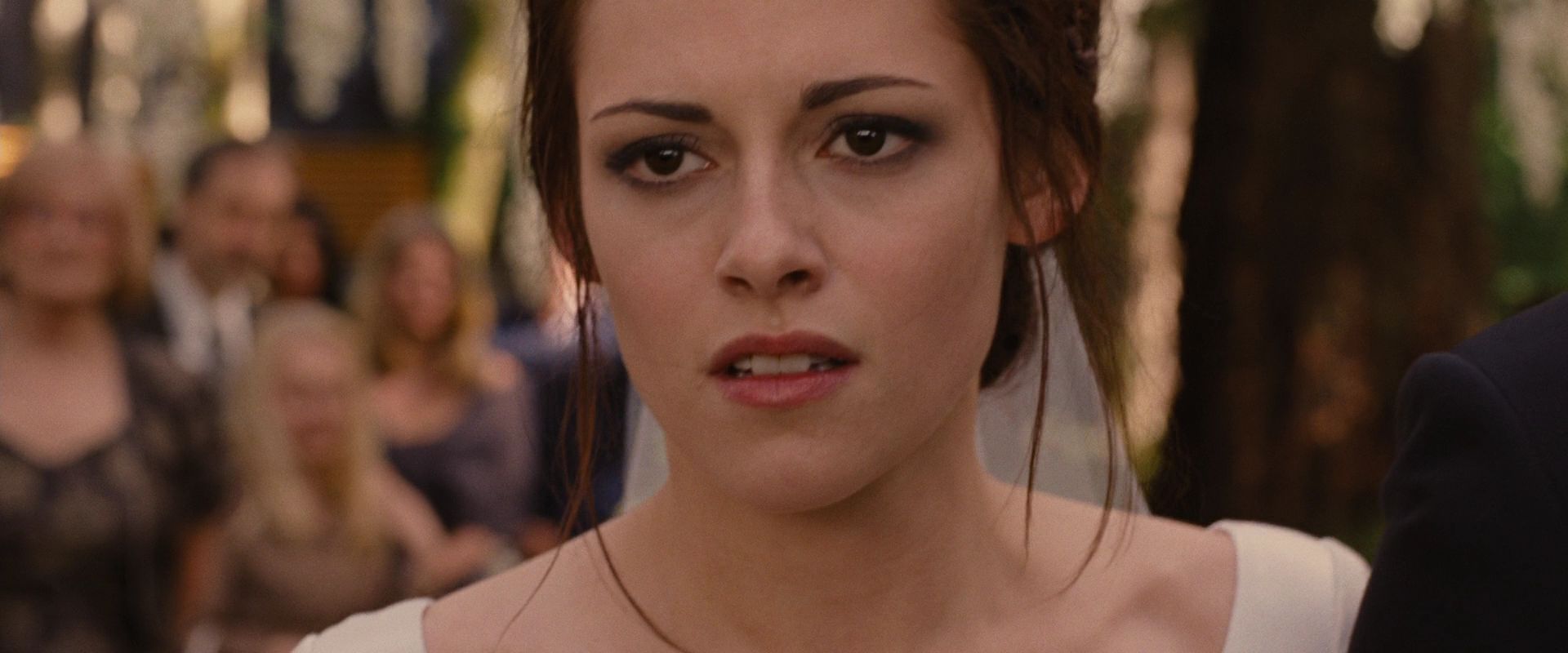 BreakingDawnPt1-0567.jpg