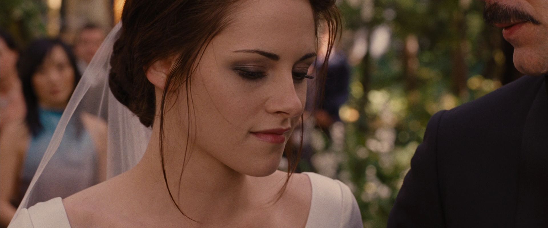 BreakingDawnPt1-0575.jpg