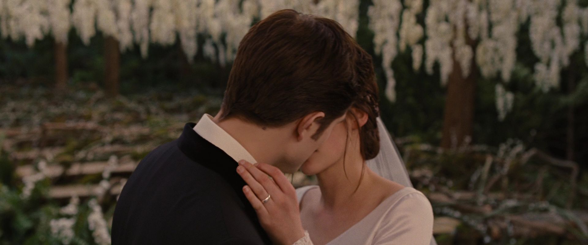BreakingDawnPt1-0653.jpg