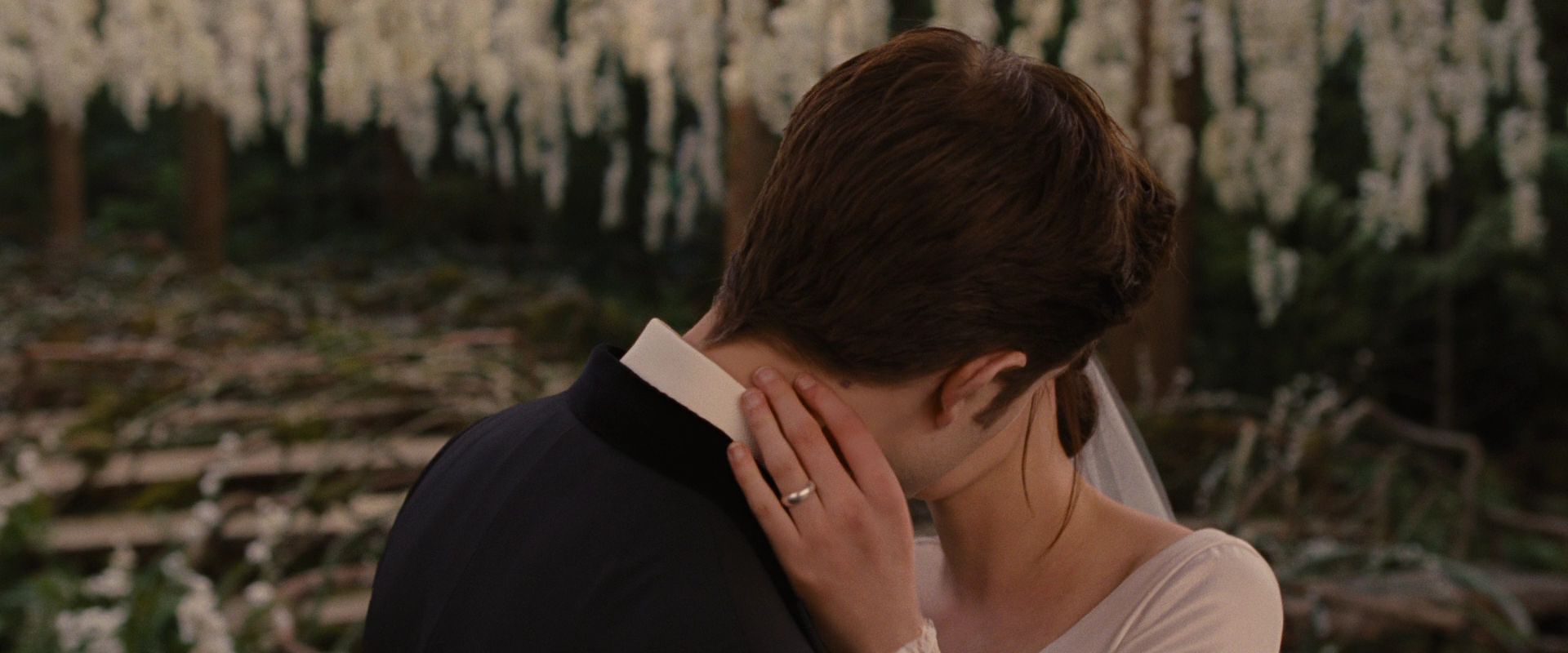 BreakingDawnPt1-0654.jpg