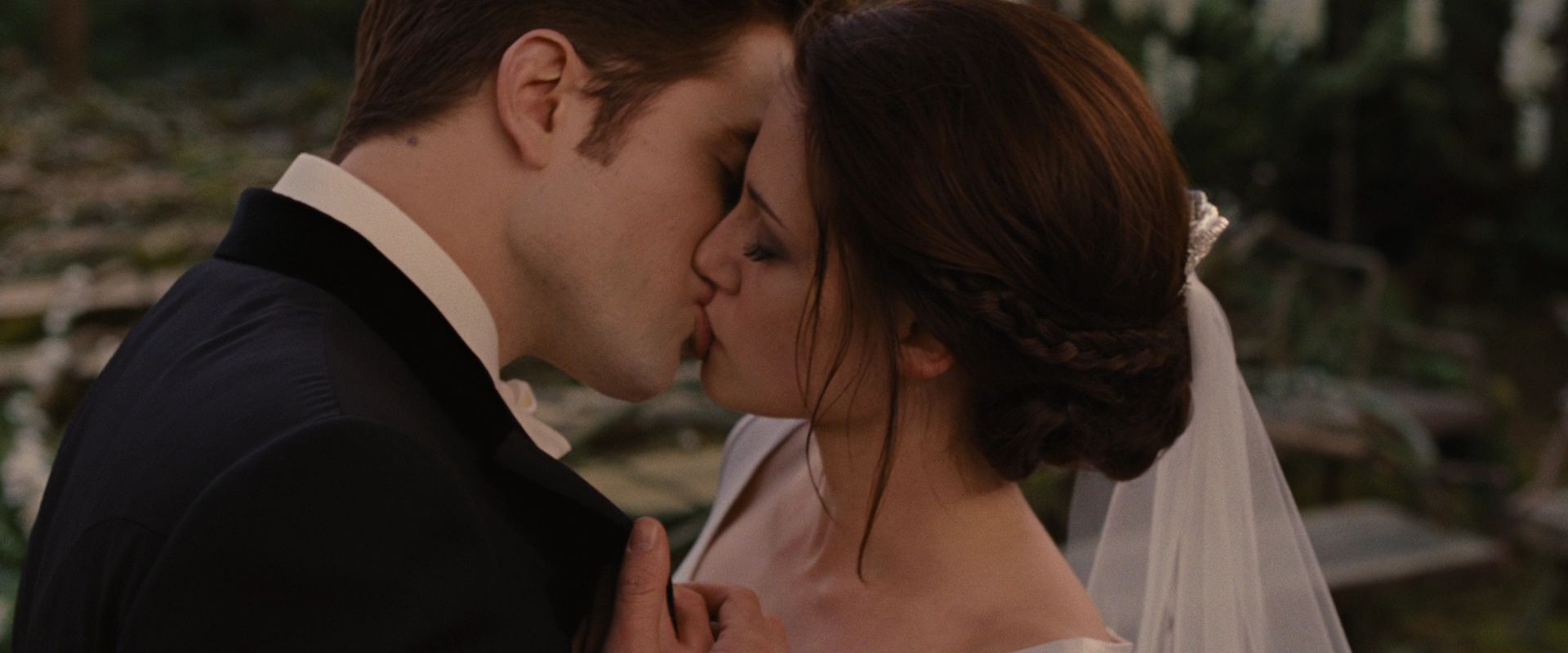 BreakingDawnPt1-0655.jpg