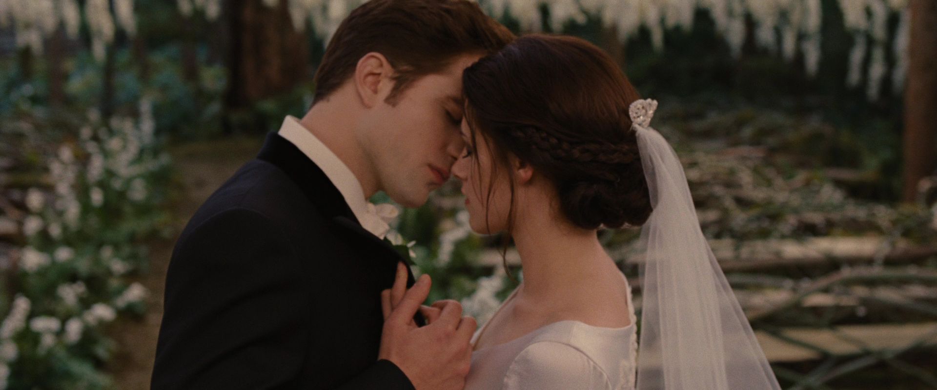 BreakingDawnPt1-0659.jpg