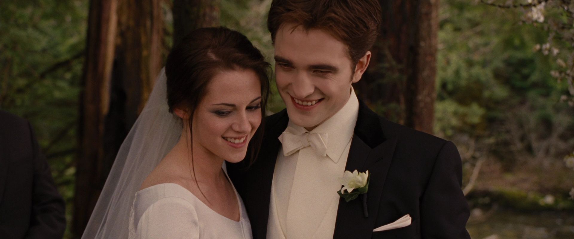 BreakingDawnPt1-0684.jpg