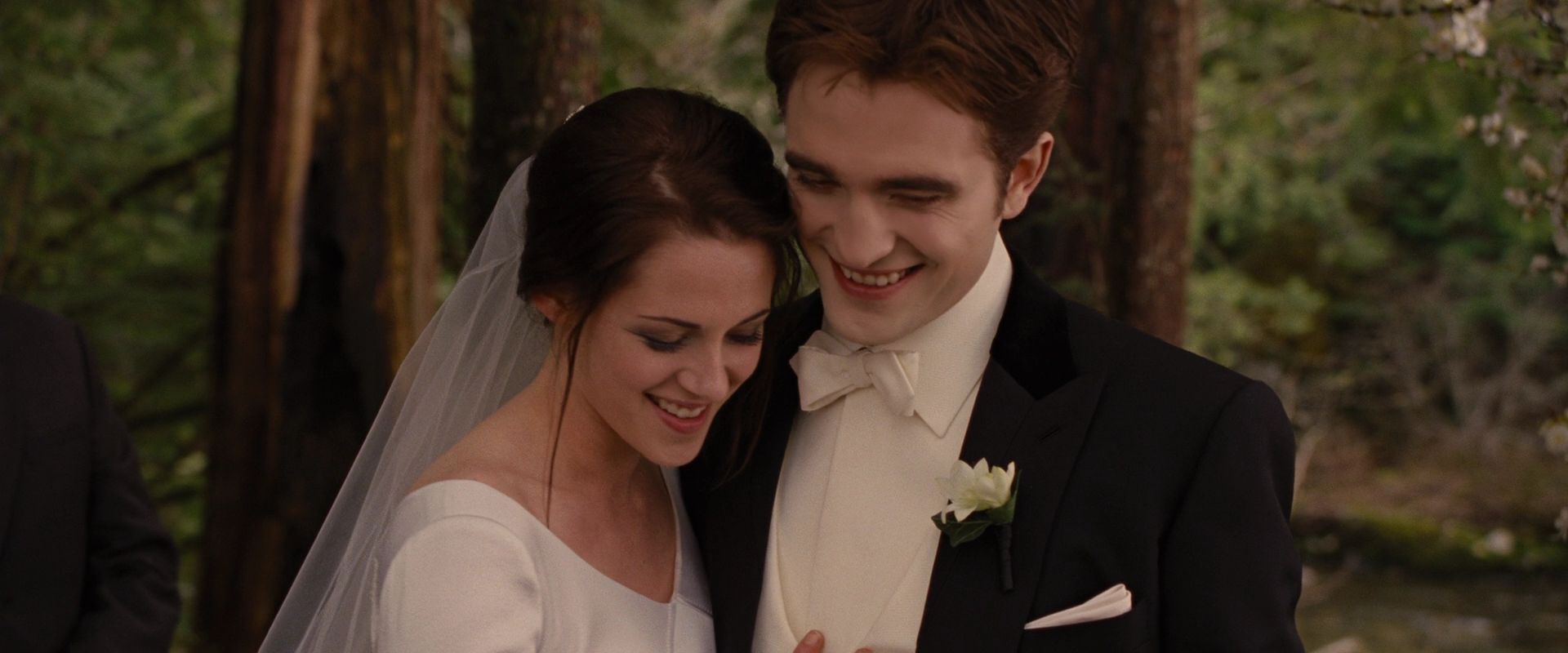 BreakingDawnPt1-0685.jpg