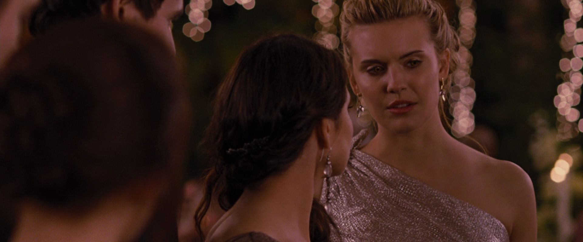 BreakingDawnPt1-0744.jpg