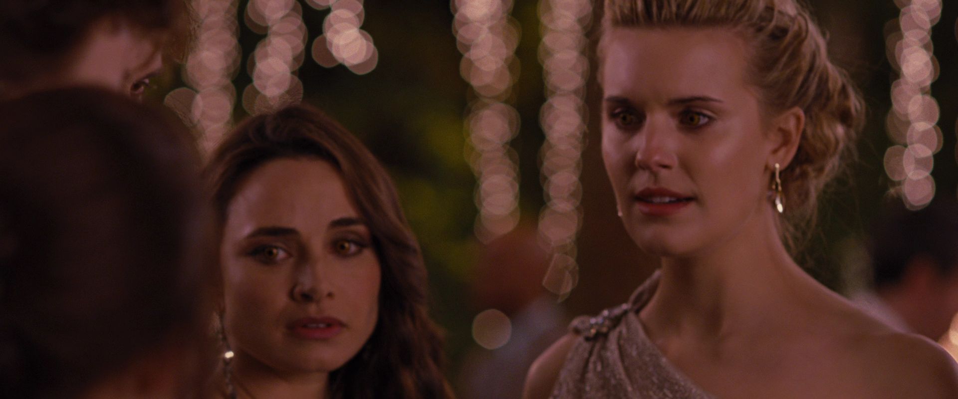 BreakingDawnPt1-0759.jpg