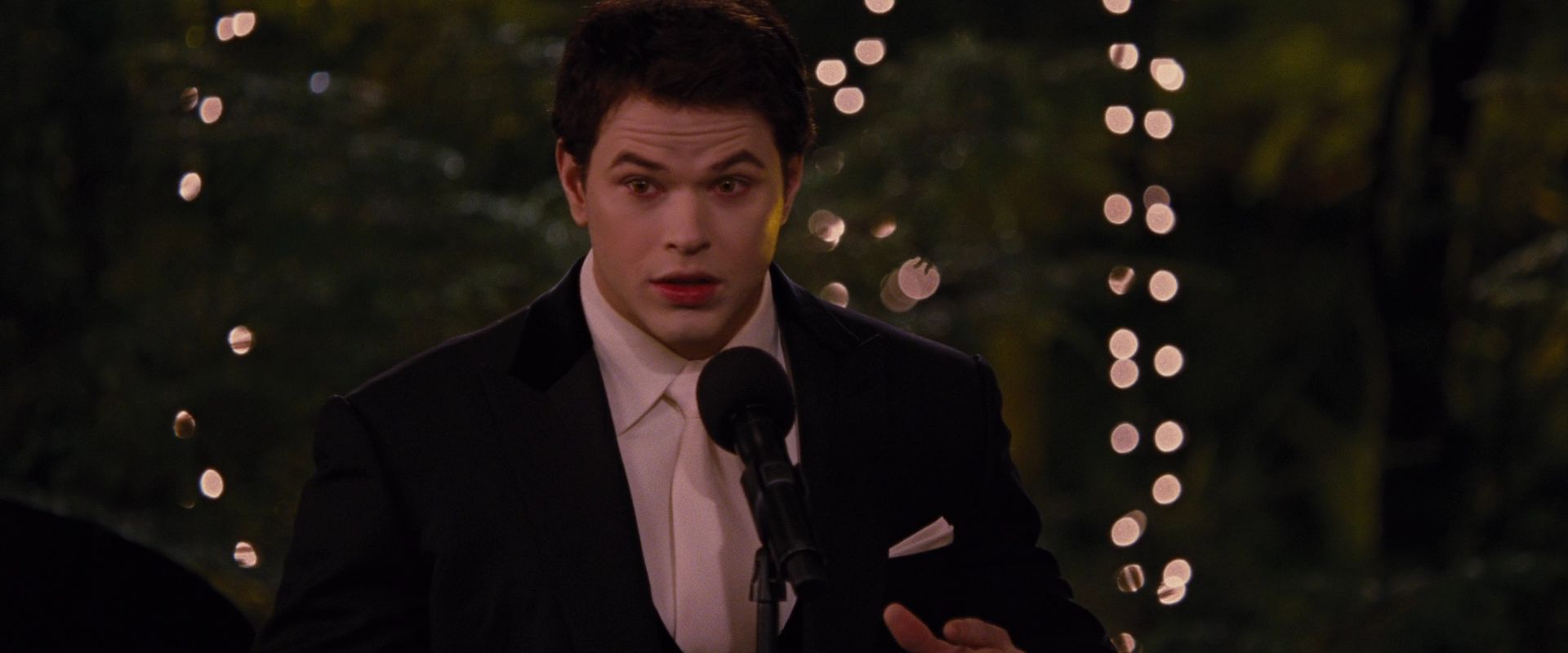 BreakingDawnPt1-0781.jpg