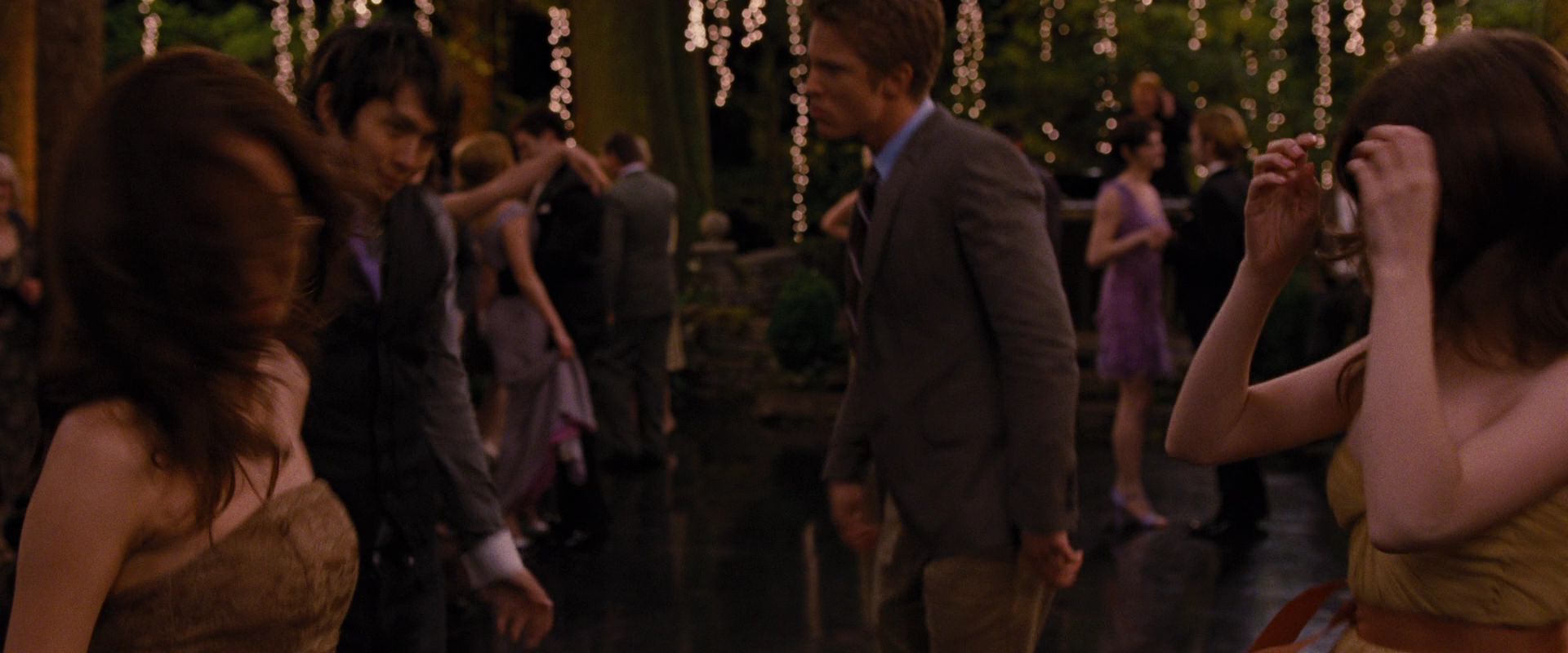 BreakingDawnPt1-0884.jpg