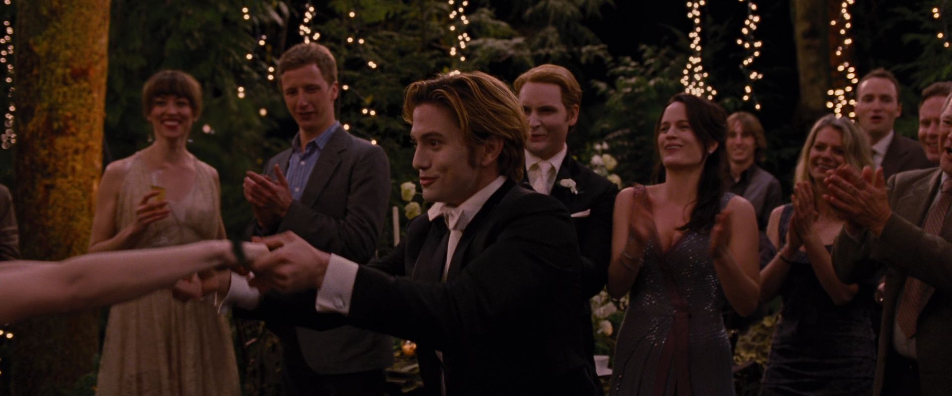 BreakingDawnPt1-0892.jpg