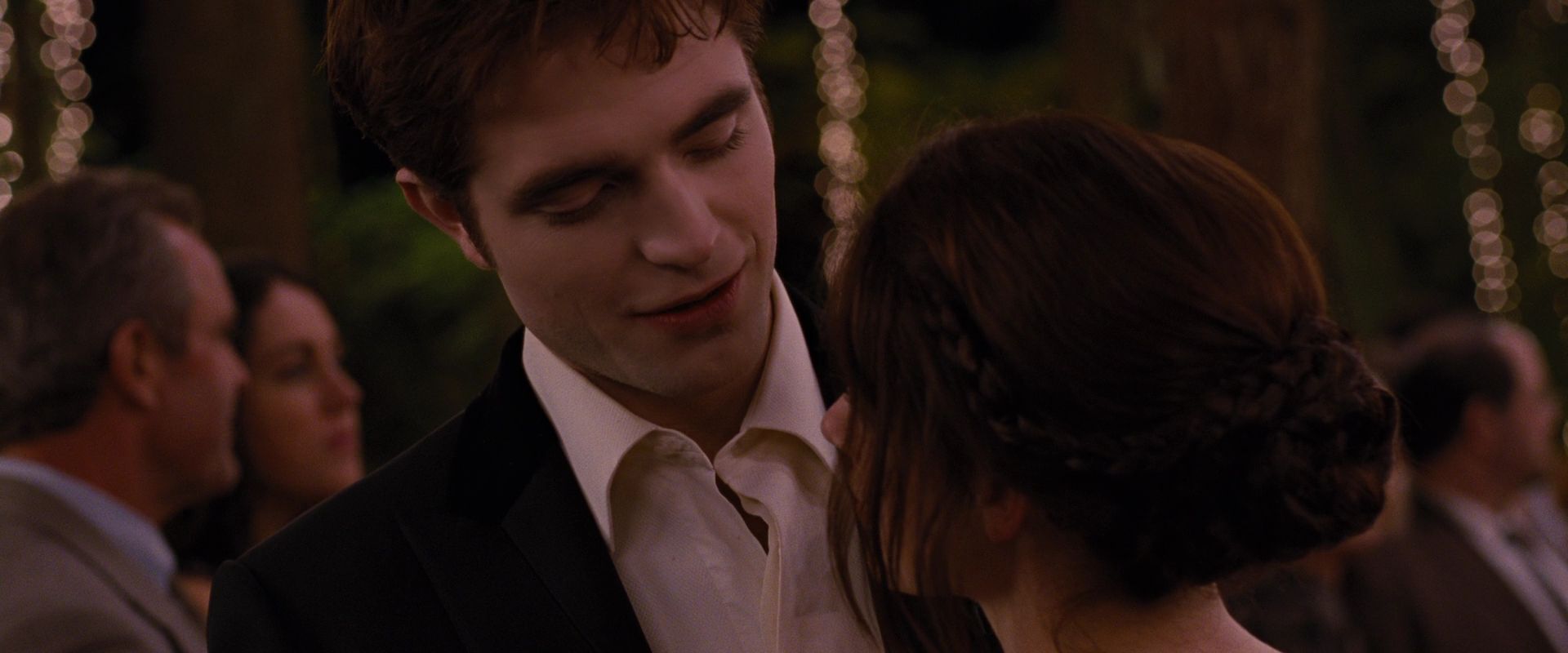 BreakingDawnPt1-0900.jpg