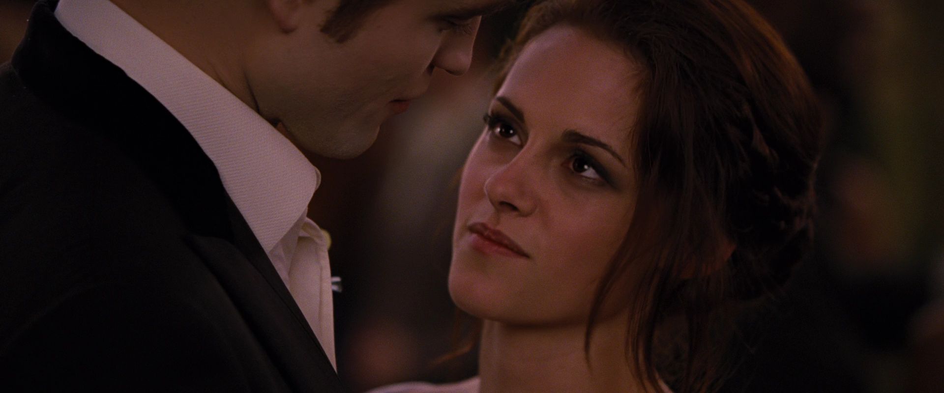 BreakingDawnPt1-0901.jpg