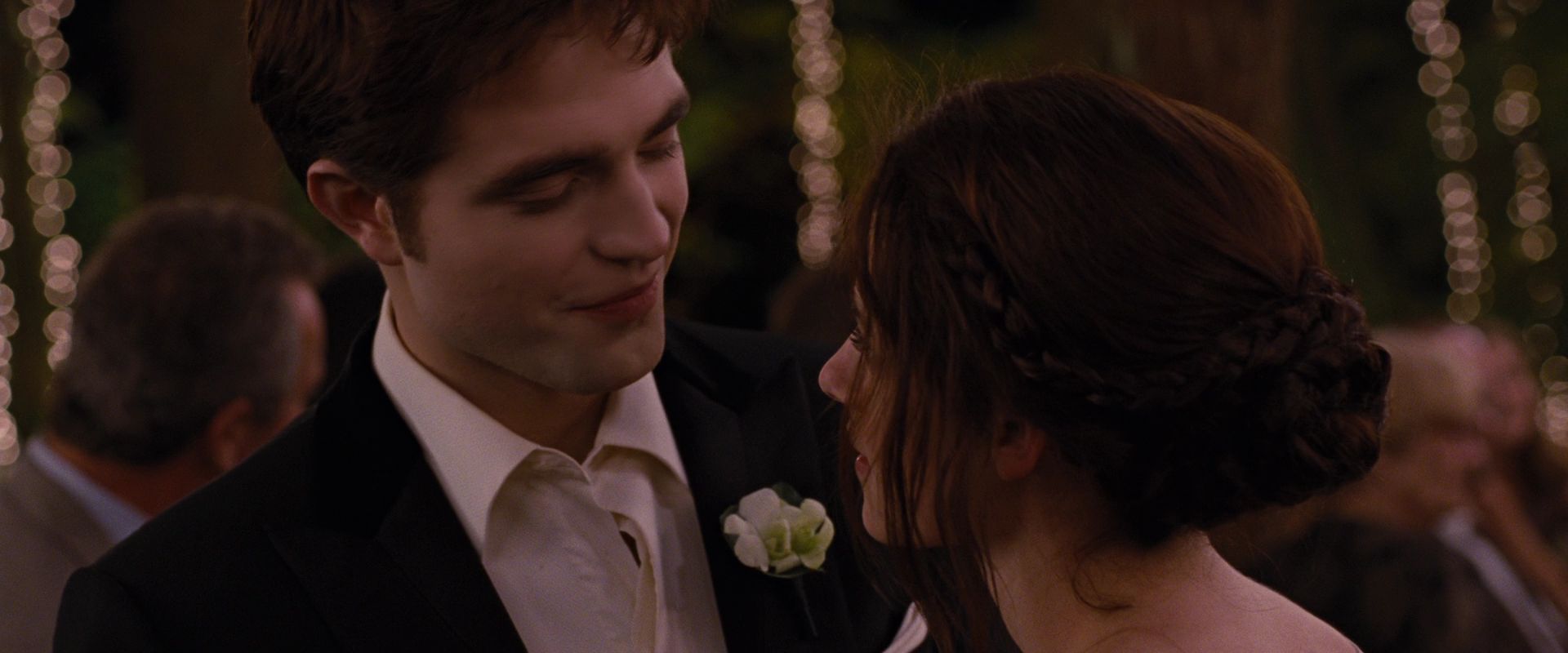 BreakingDawnPt1-0903.jpg