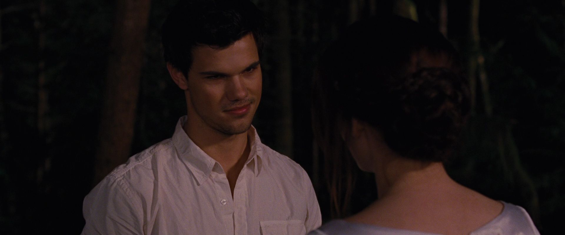 BreakingDawnPt1-0927.jpg