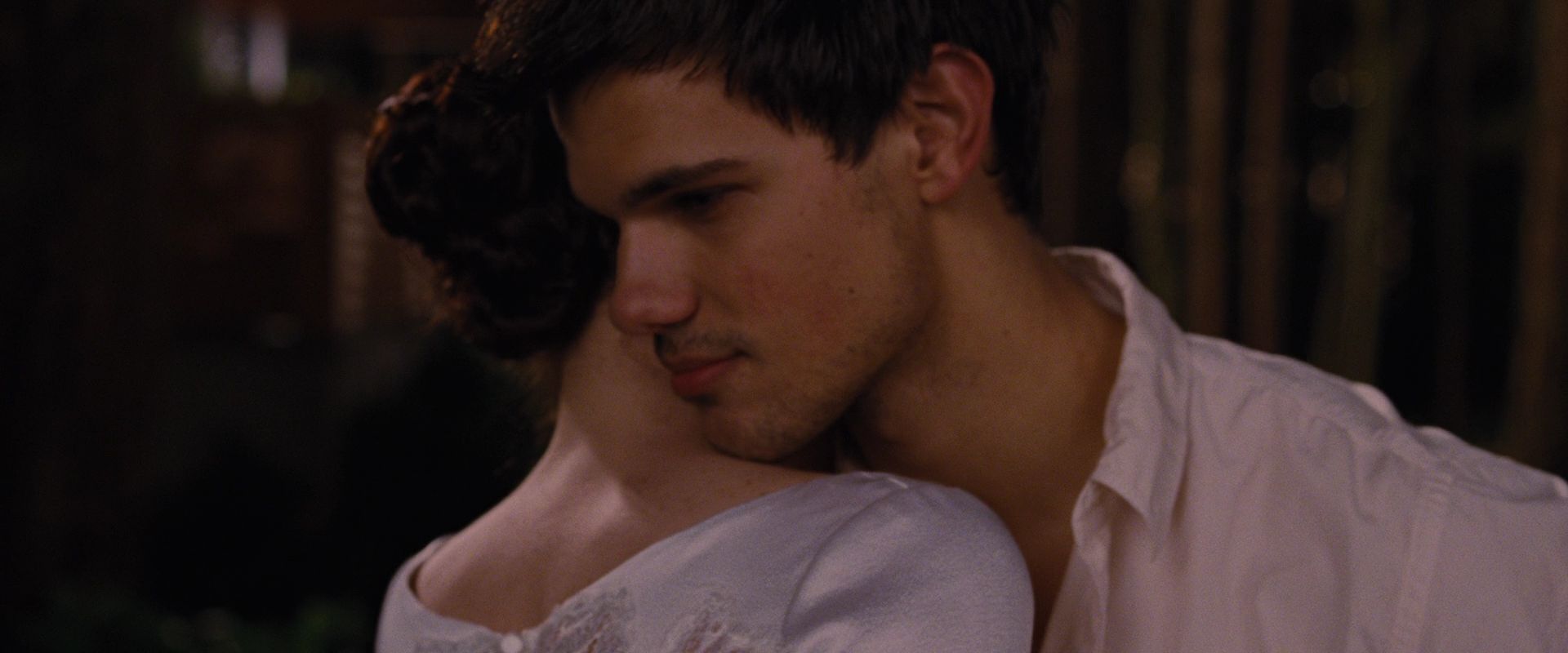 BreakingDawnPt1-0960.jpg