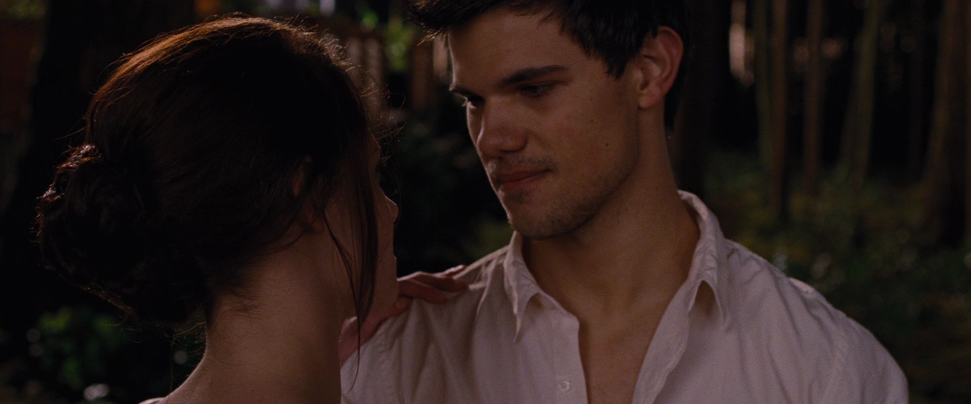 BreakingDawnPt1-0983.jpg
