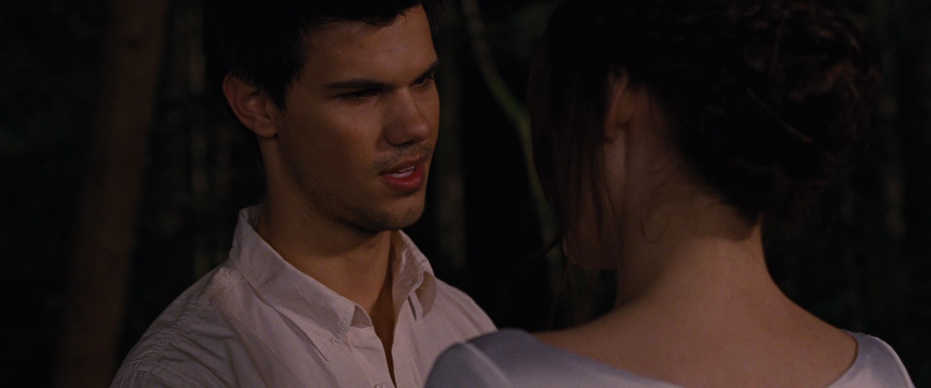 BreakingDawnPt1-1037.jpg