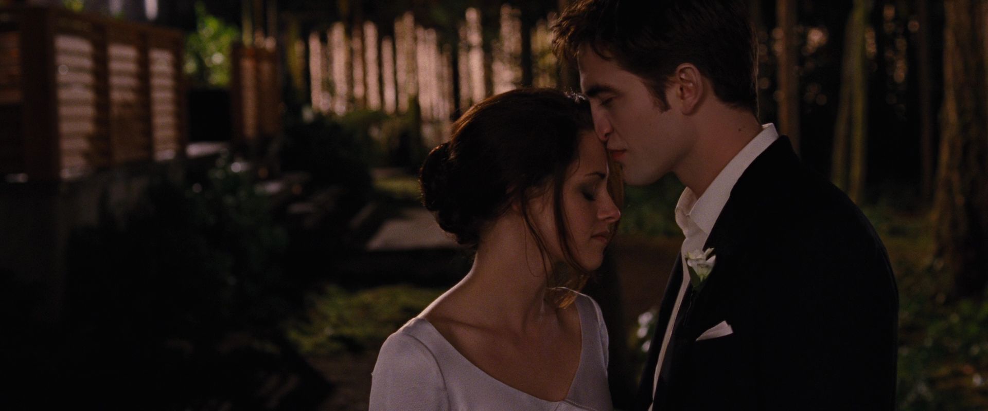 BreakingDawnPt1-1095.jpg