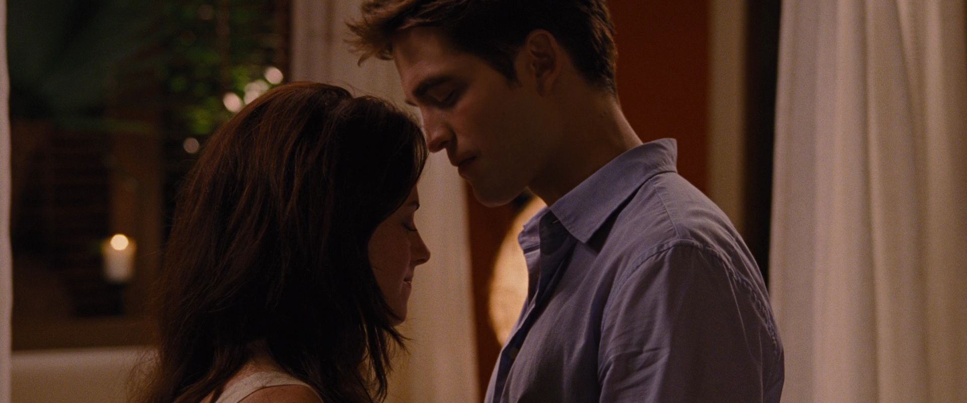 BreakingDawnPt1-1403.jpg
