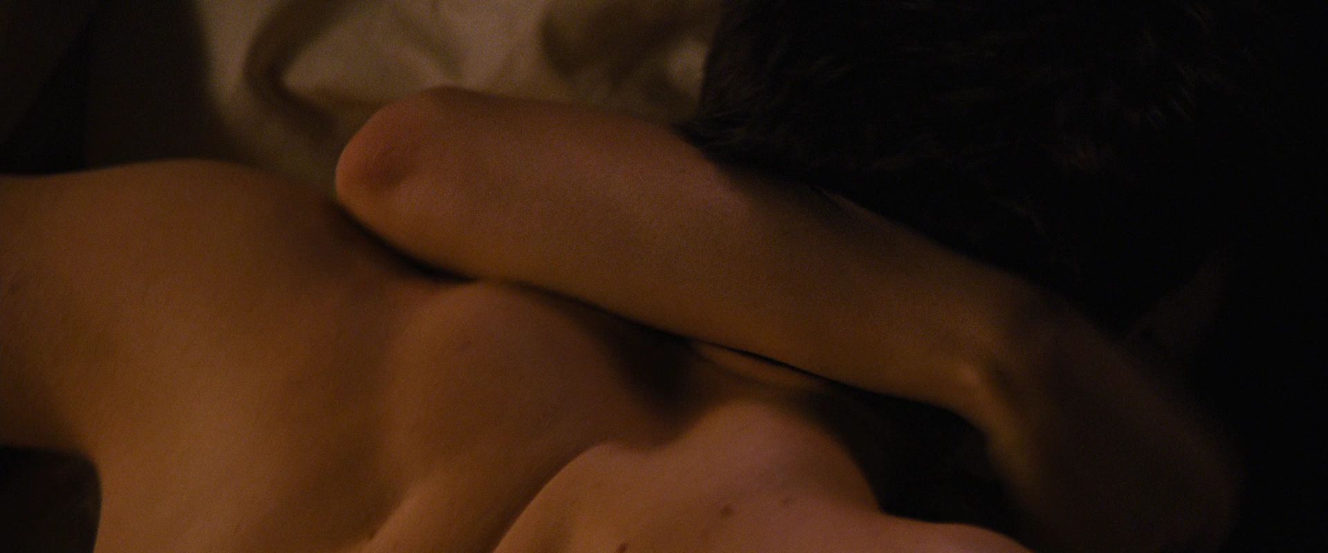 BreakingDawnPt1-1561.jpg