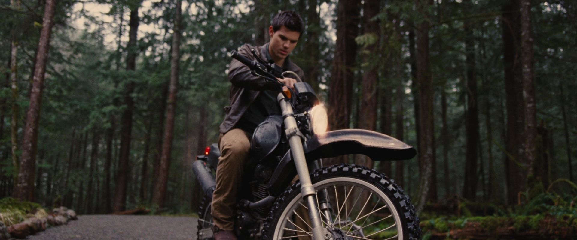 BreakingDawnPt1-2328.jpg