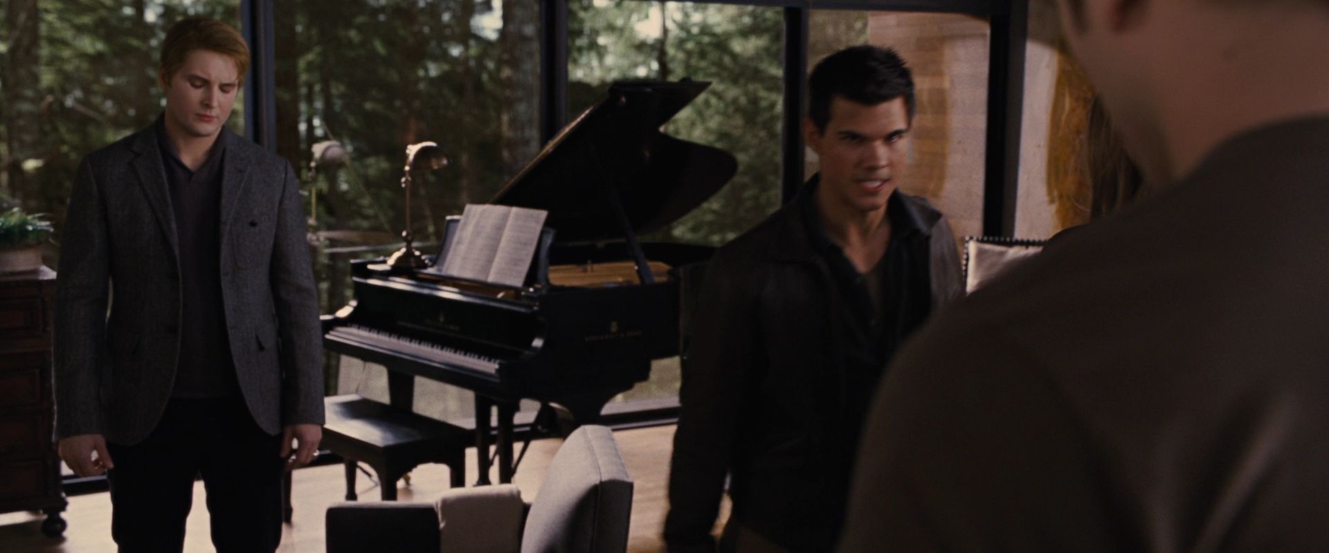 BreakingDawnPt1-2396.jpg