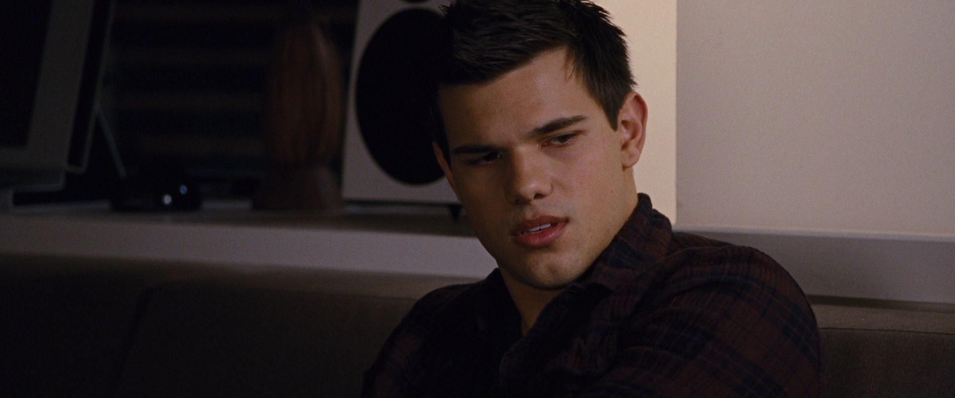 BreakingDawnPt1-3142.jpg