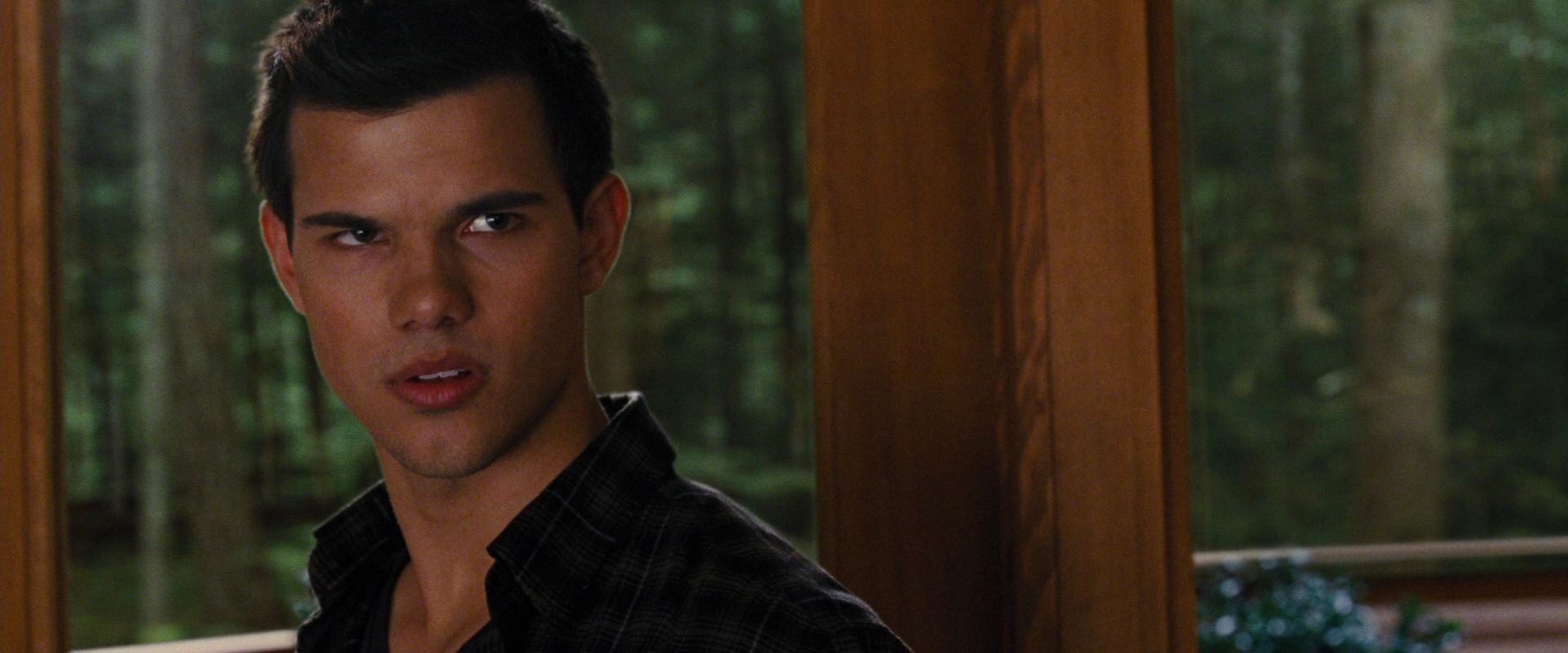 BreakingDawnPt1-3307.jpg