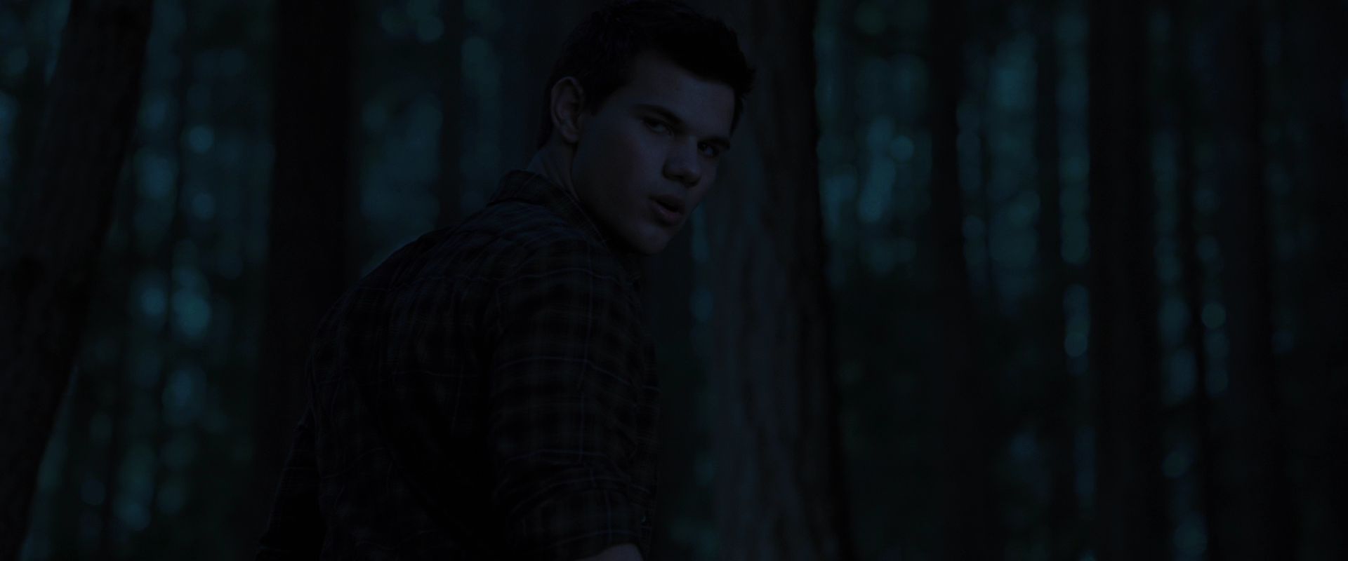 BreakingDawnPt1-3326.jpg