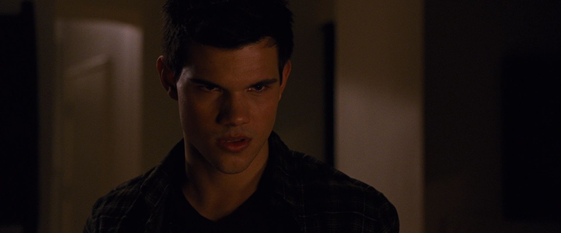 BreakingDawnPt1-3804.jpg