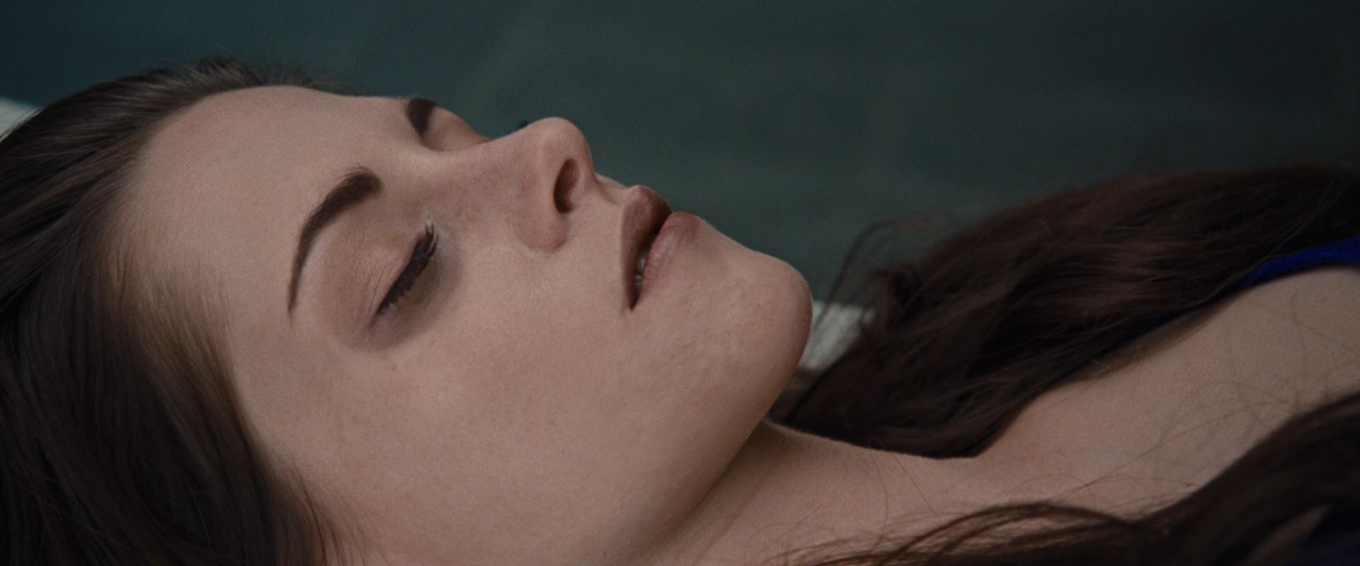BreakingDawnPt1-4002.jpg