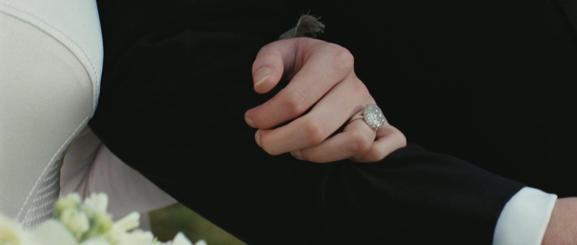 BreakingDawnPt1Teaser0046.jpg