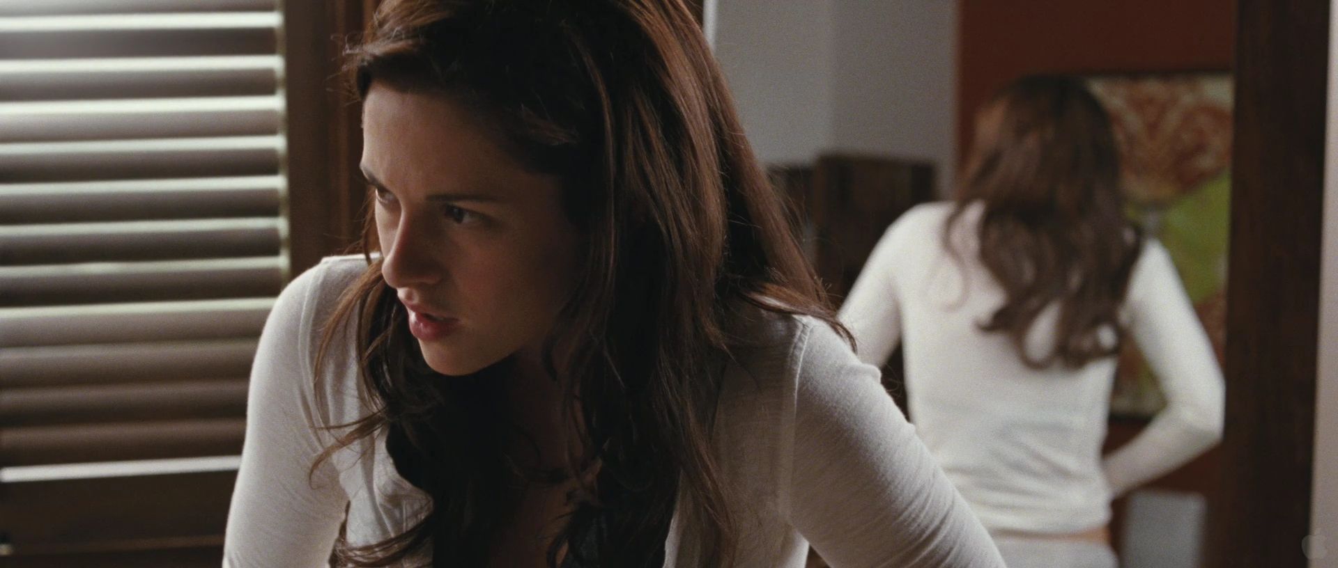 BreakingDawnPt1Teaser0119.jpg