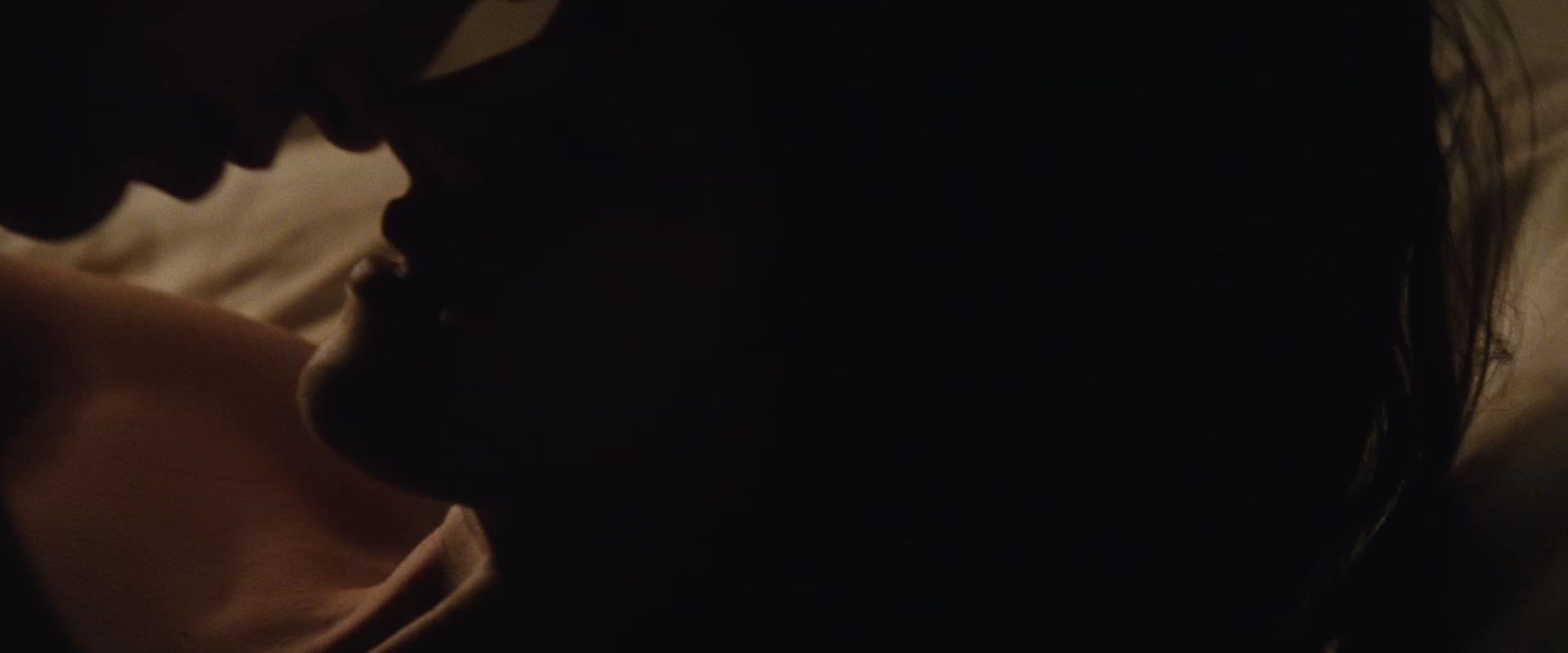 BDPart1Trailer0057.jpg