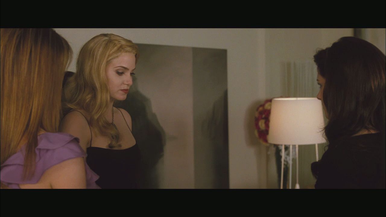 NewMoonMTVClip0013.jpg