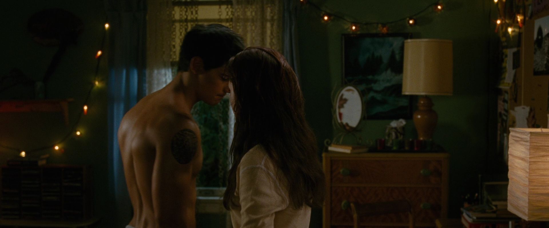 NewMoon2170.jpg