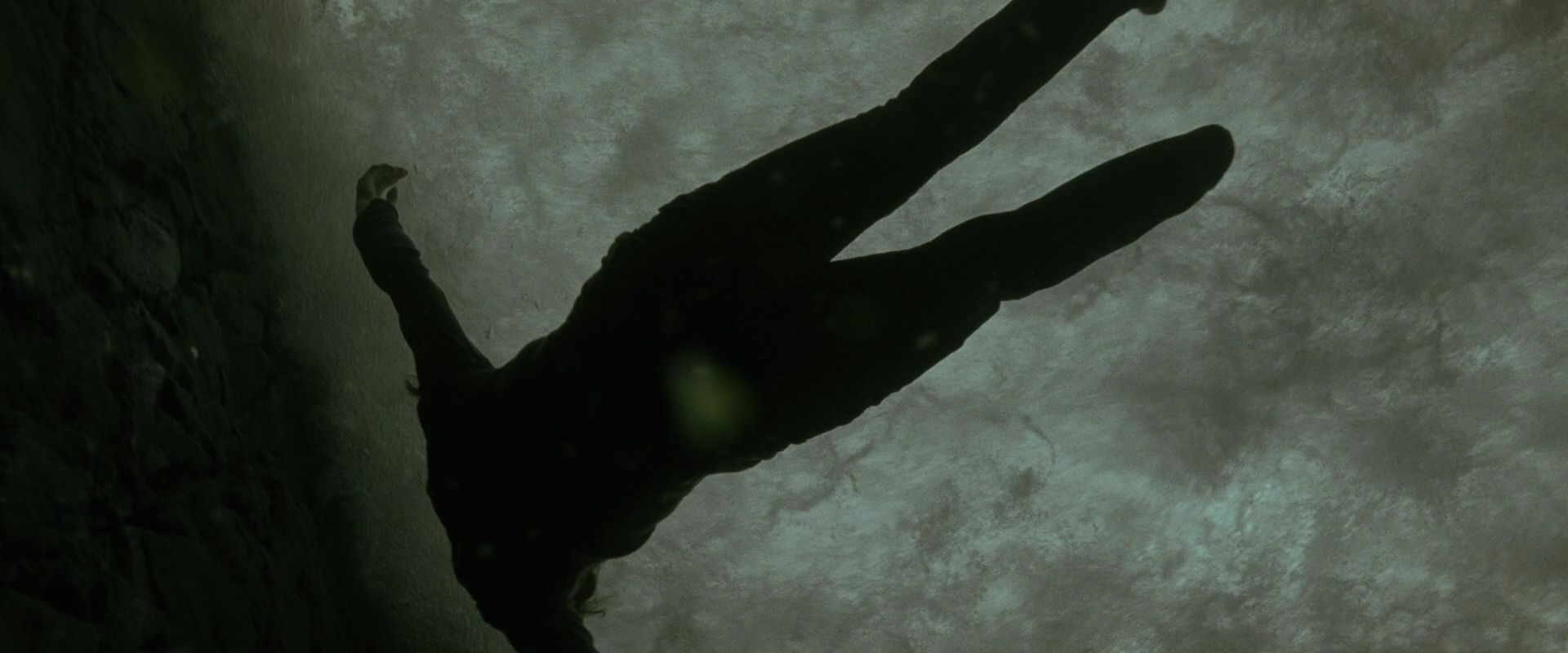 NewMoon2670.jpg