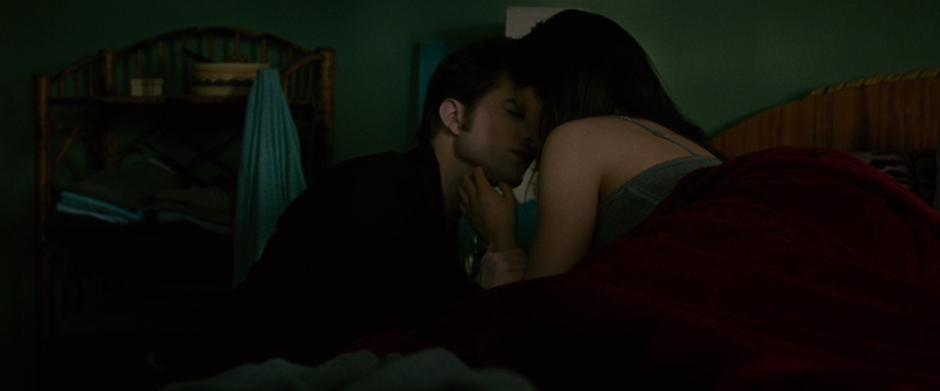 NewMoon3828.jpg