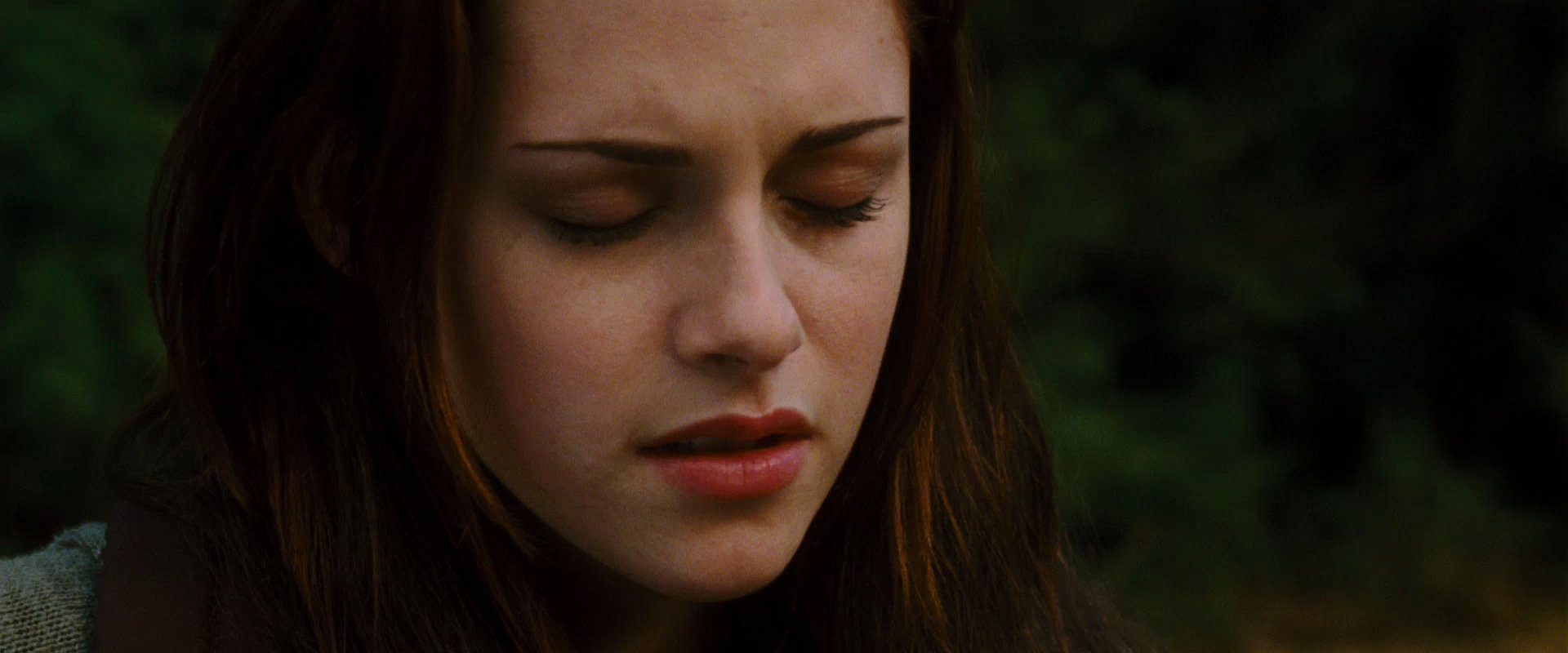 NewMoon_Teaser0089.jpg