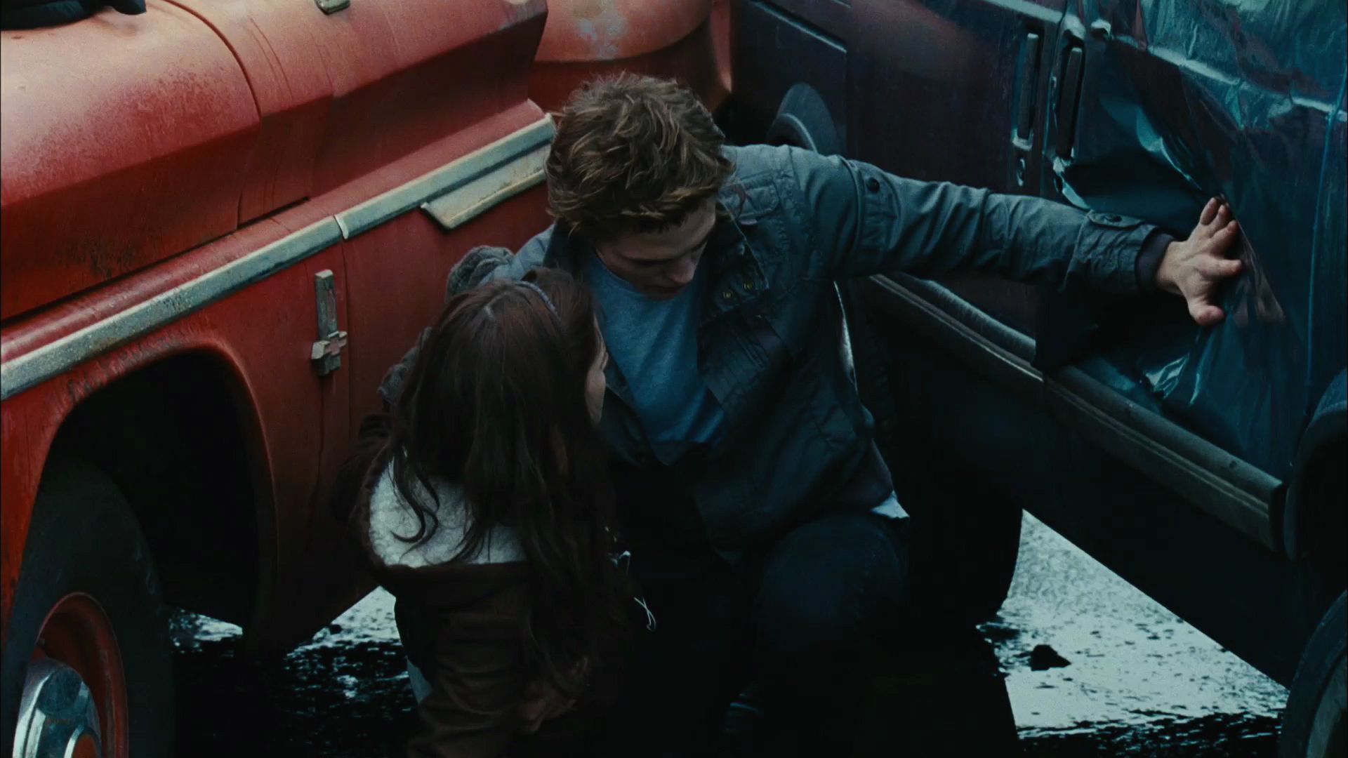 TwilightTeaser1_0033.jpg